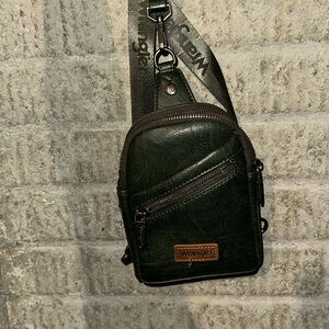 Wrangler Cross Body Bag